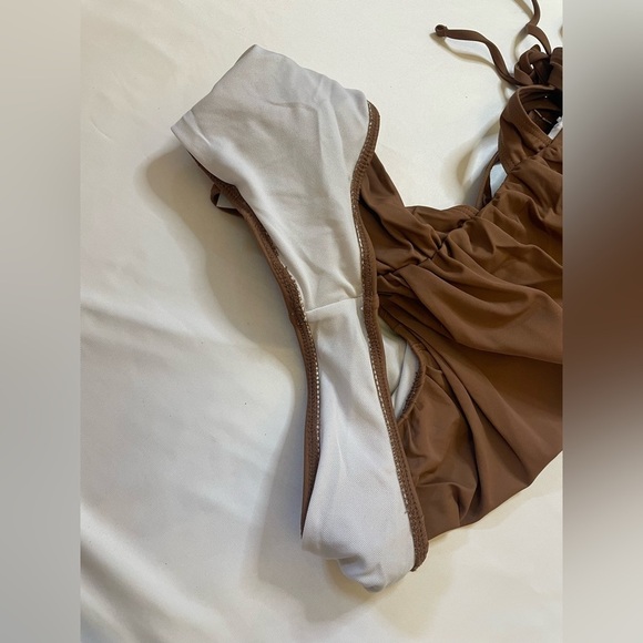 Unbranded size medium light brown one piece swimsuit - Picture 6 of 6